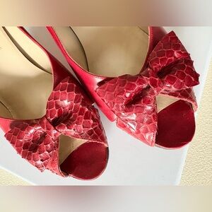 Salvatore Ferragamo Red Leather Bow Peep Toe Shoes – Size 8B – Made in Italy